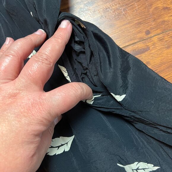 Black Satin Skirt Feather Leaf Print Boho Tattoo of California Size 4 Pockets - Picture 5 of 8